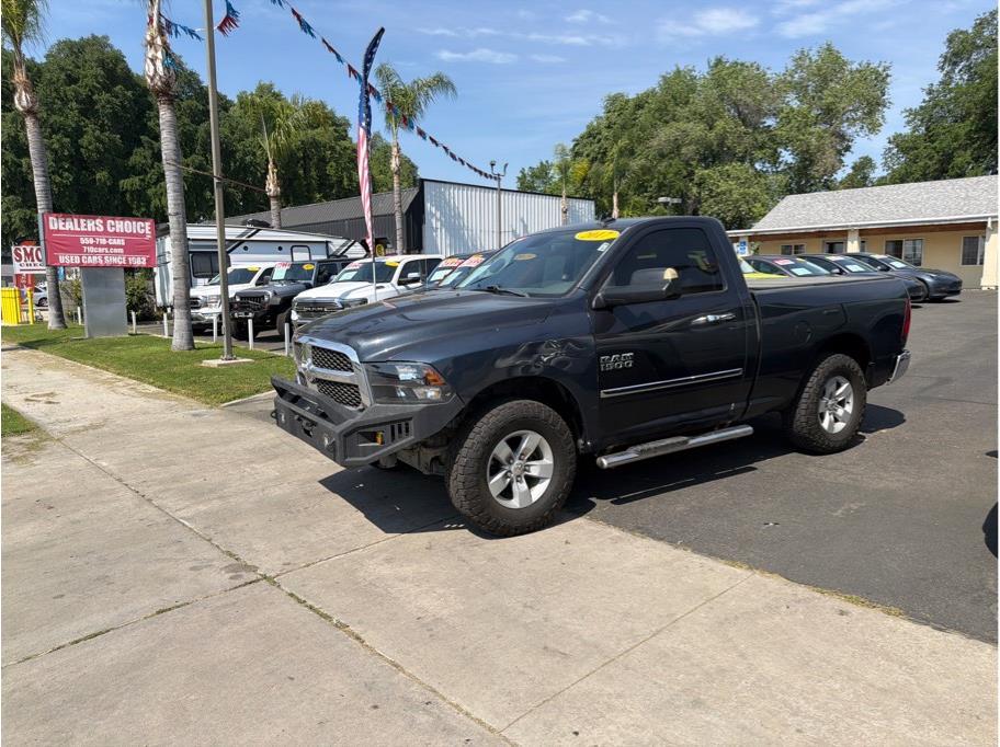 2017 RAM 1500 SLT 4x4 Regular Cab 6'4's photo