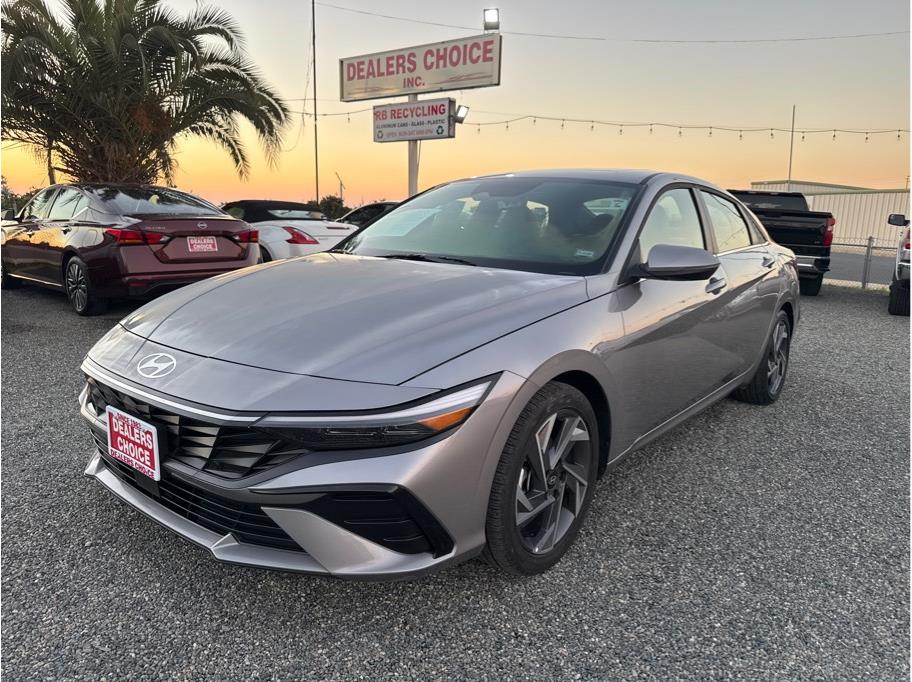 2025 Hyundai Elantra Hybrid from Dealer Choice 2
