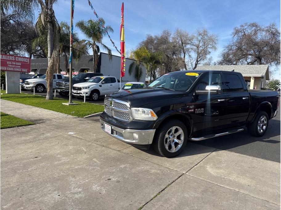 2015 RAM Ram 1500 Pickup Laramie's photo