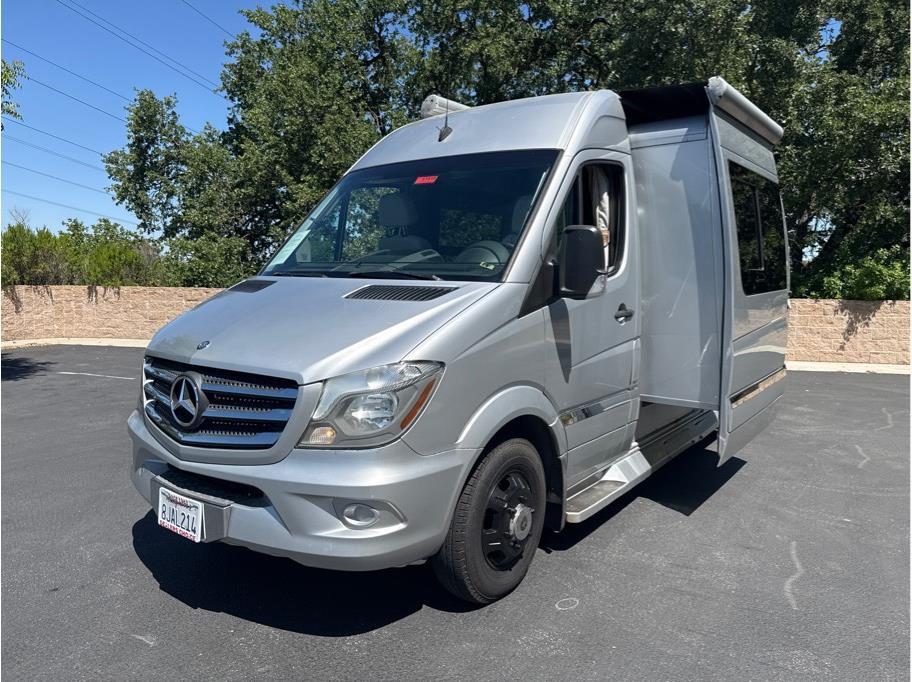 2014 Mercedes-Benz Sprinter Cab Chassis Base