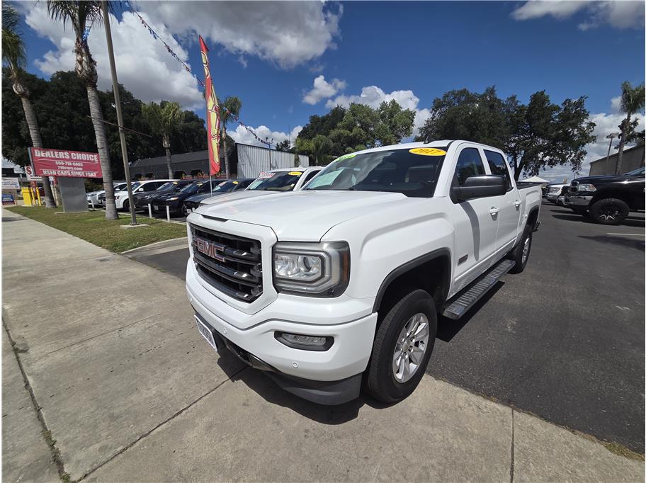 2017 GMC Sierra 1500 Crew Cab from Dealers Choice V