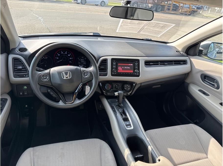 2018 Honda HR-V LX - Photo 15