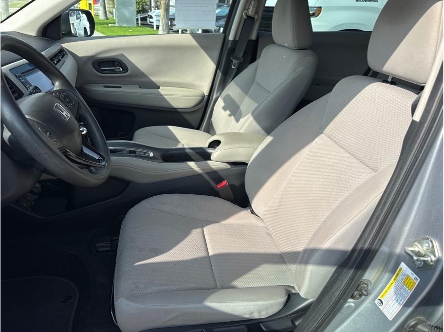 2018 Honda HR-V LX - Photo 16