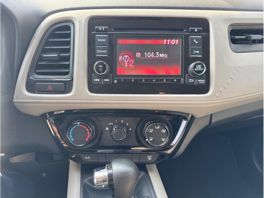 2018 Honda HR-V LX - Photo 17