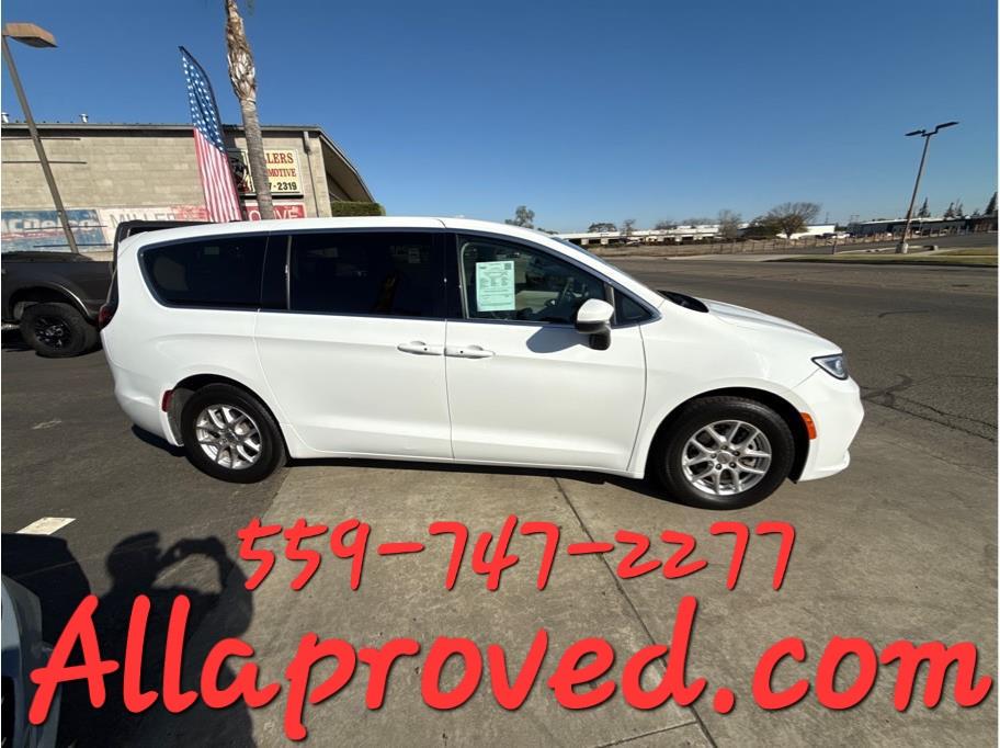 2023 Chrysler Pacifica from Dealers Choice