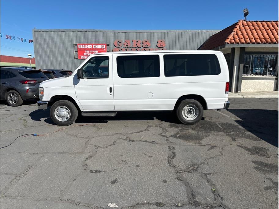 2013 Ford E-Series Econoline Wagon XLT