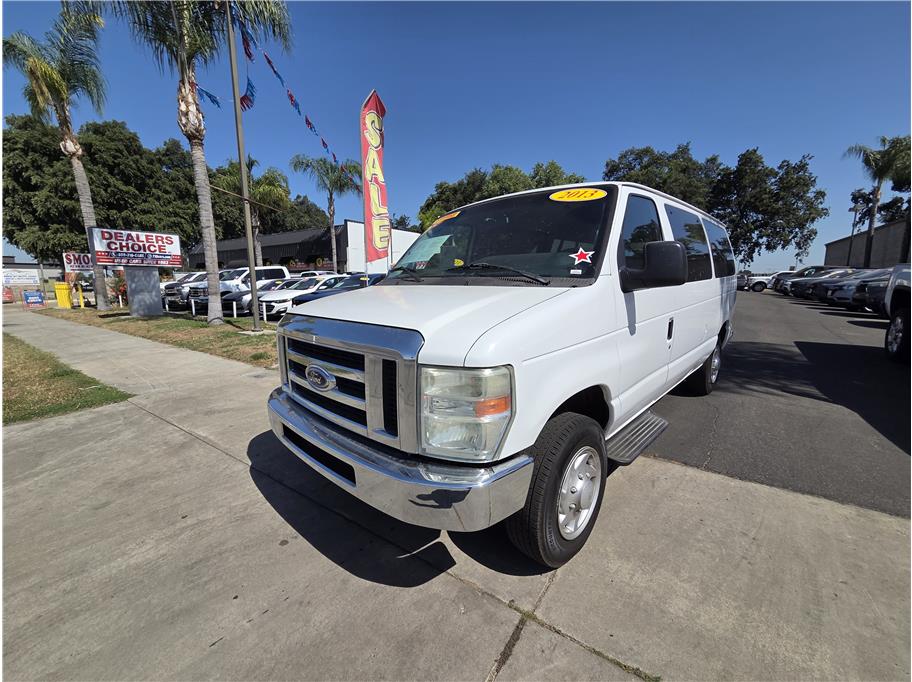 2013 Ford E-Series E-150 XLT's photo