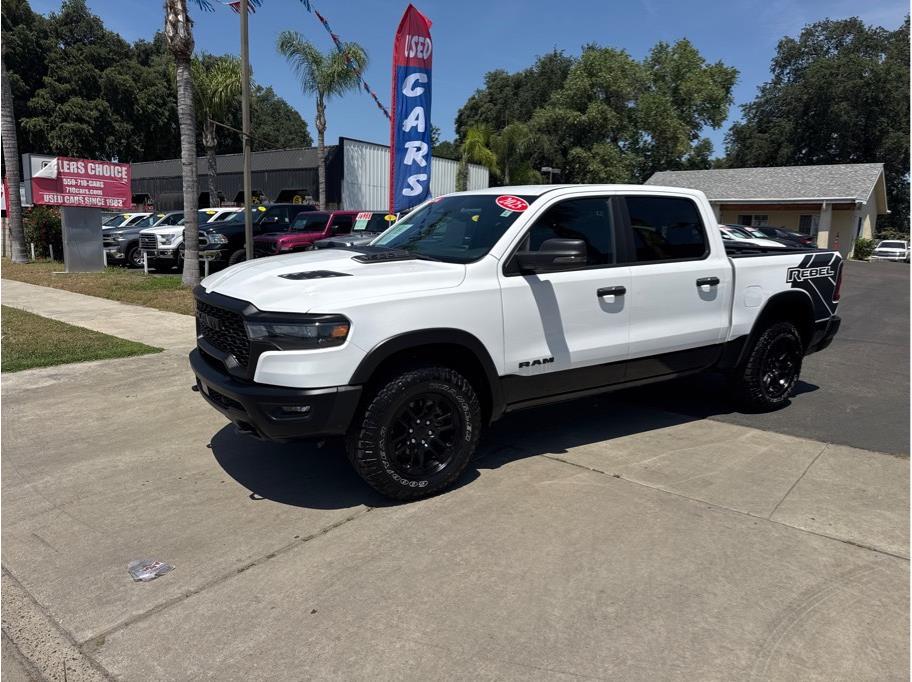 2025 Ram 1500 Crew Cab