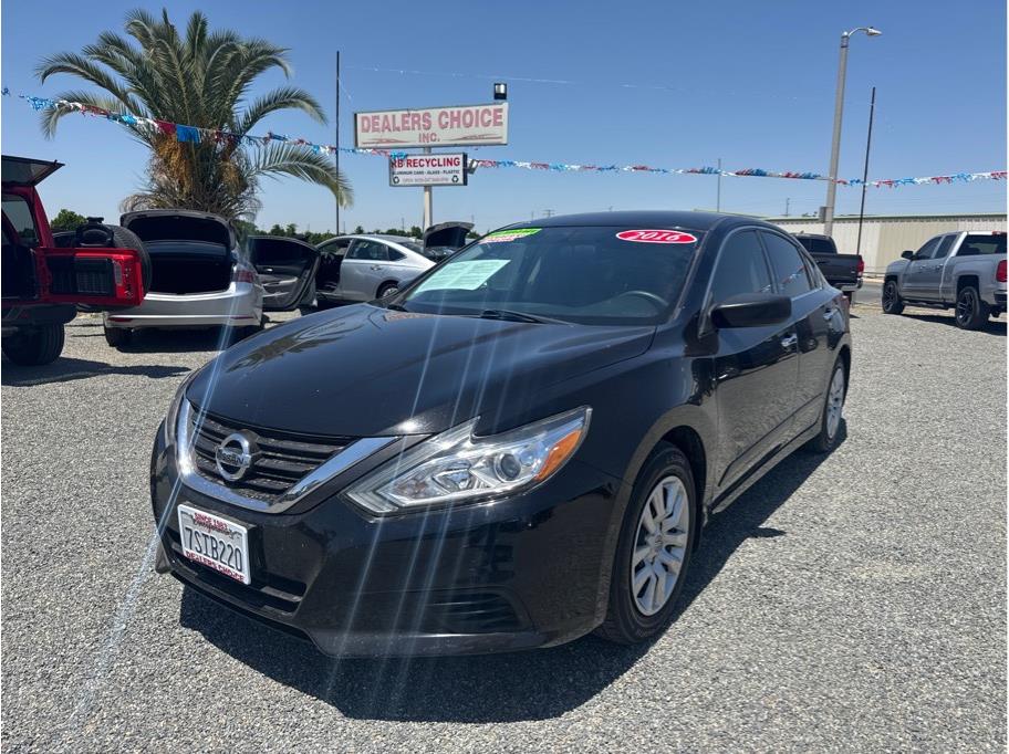 2016 Nissan Altima 2.5 S's photo