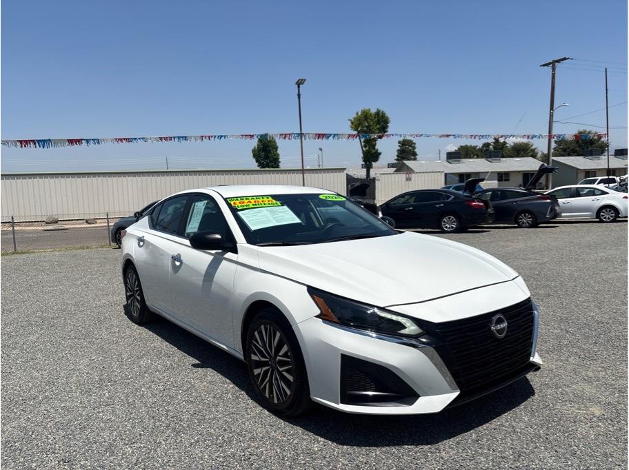 2025 Nissan Altima