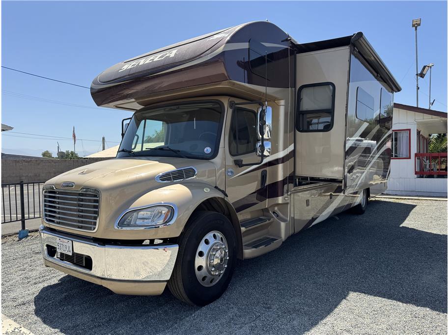 2013 Jayco Seneca from Dealer Choice 2