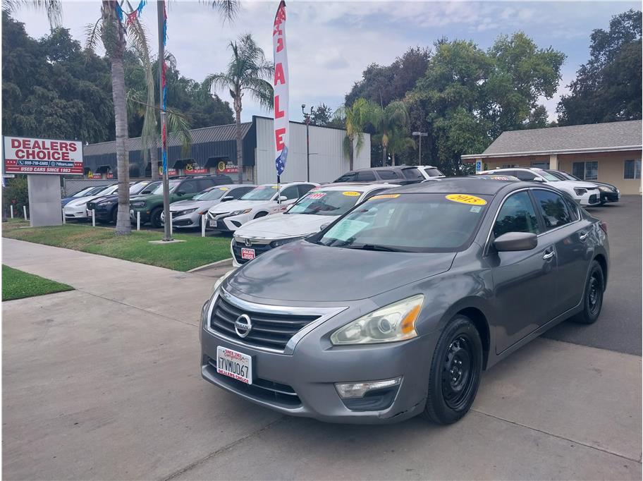2015 Nissan Altima from Dealers Choice V