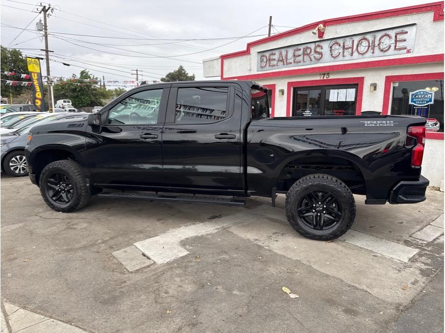 2025 Chevrolet Silverado 1500 Crew Cab from Dealers Choice