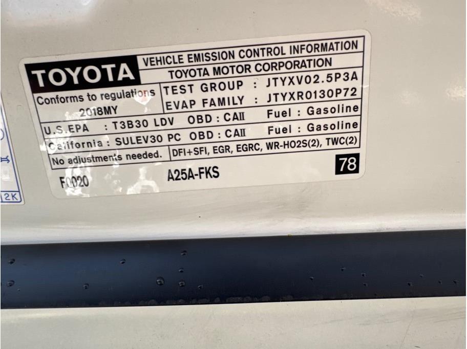 2018 Toyota Camry LE - Photo 21