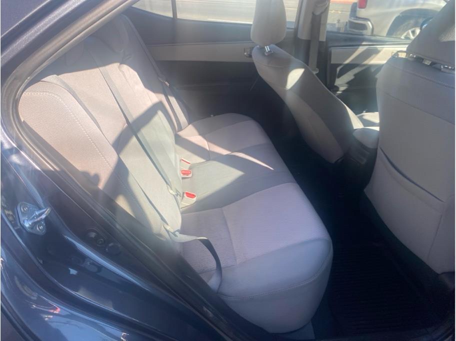 2015 Toyota Corolla LE - Photo 10