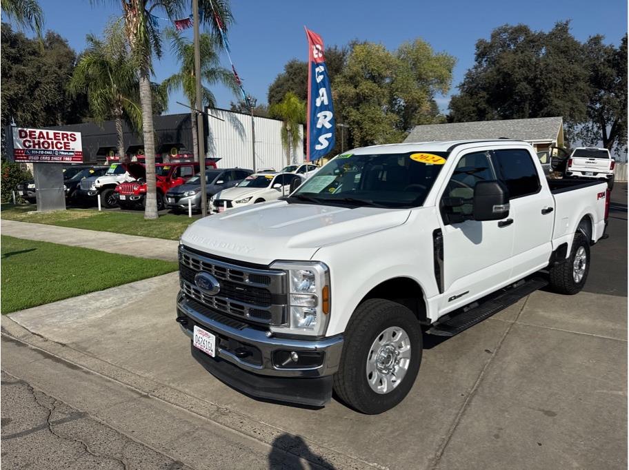 2024 Ford F250 Super Duty Crew Cab from Dealers Choice V
