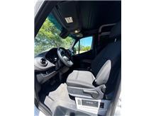 Vehicle Thumb #10