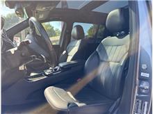Vehicle Thumb #15