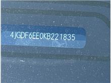 Vehicle Thumb #21