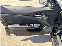 Vehicle Thumb #14