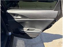 Vehicle Thumb #7