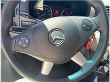 Vehicle Thumb #20