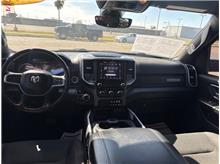 Vehicle Thumb #11