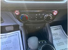 Vehicle Thumb #21