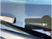 Vehicle Thumb #24