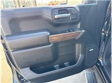Vehicle Thumb #20