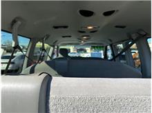 Vehicle Thumb #17