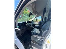 Vehicle Thumb #12