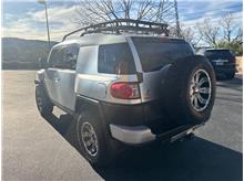 Vehicle Thumb #9