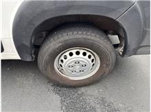 Vehicle Thumb #10