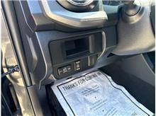 Vehicle Thumb #15