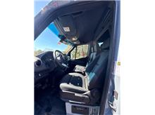 Vehicle Thumb #11