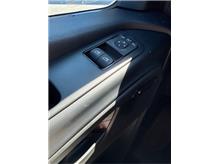 Vehicle Thumb #15