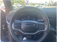 Vehicle Thumb #19