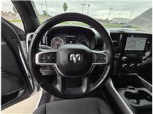 Vehicle Thumb #16
