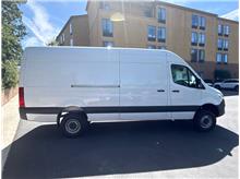 Vehicle Thumb #6