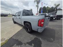 Vehicle Thumb #8