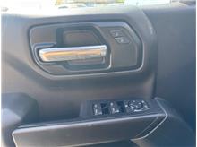Vehicle Thumb #19