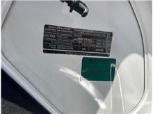 Vehicle Thumb #26