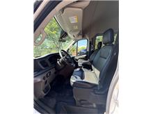 Vehicle Thumb #11