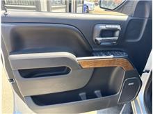 Vehicle Thumb #16