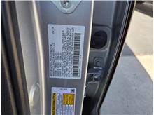 Vehicle Thumb #17