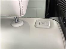 Vehicle Thumb #21