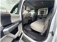 Vehicle Thumb #15