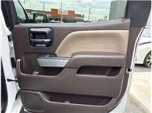 Vehicle Thumb #8