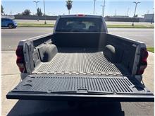 Vehicle Thumb #9